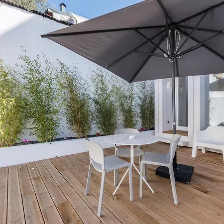 Backyard Palace Terrace Porto Exterior photo